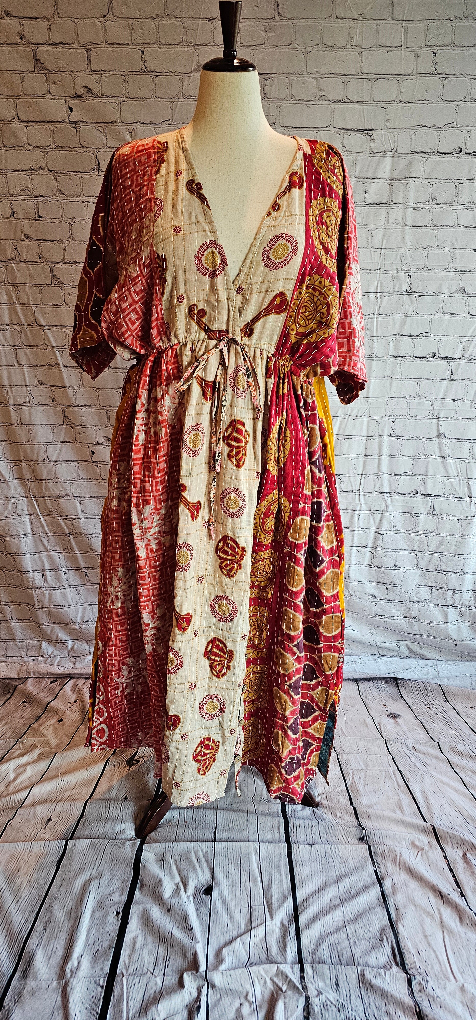 Mosswynd cotton Kantha dress, inclusive sizing S–2X shown on mannequin.